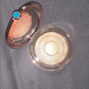 Estée Lauder highlights New no box GELEE HEAT WAVE